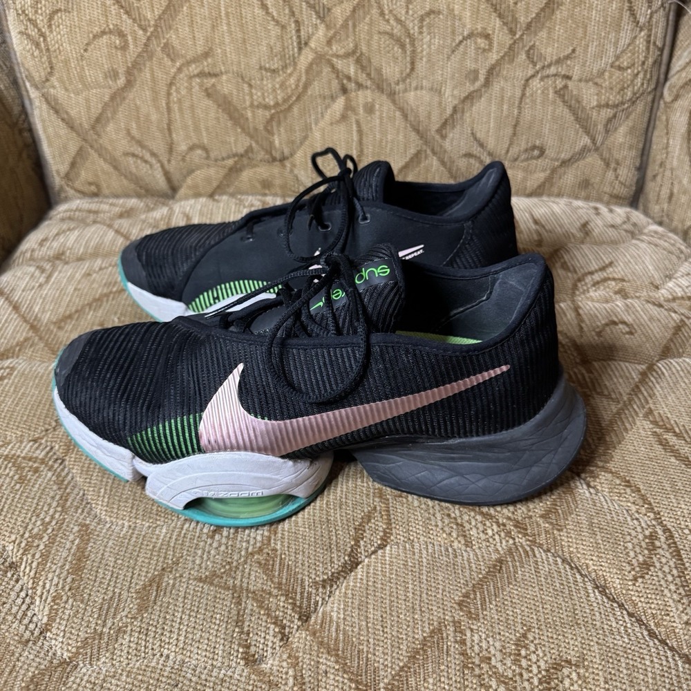 Size 10 -‎ Nike Air Zoom SuperRep 2 Black Pink Glaze Used Condition.